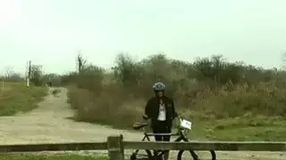جميلة أنينا يحصل على رصد ومارس الجنس