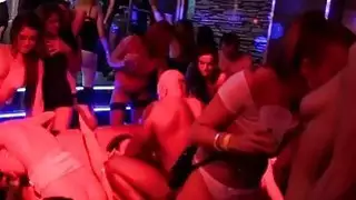 دون البهجة الملائكة والملائكة مثير