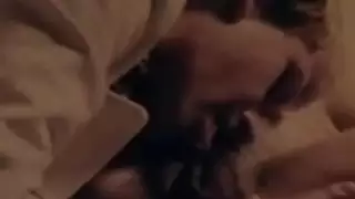 اللسان الساخنة مبهج من 1970