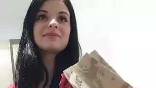 قصفت Czeh فاتنة أليس لطيفة للمال