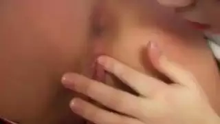 الشباب مثليات الخنازير في الرواق