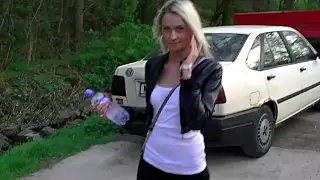 في الهواء الطلق BJ شقراء