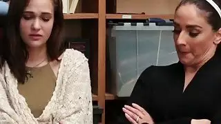 المتسابقين جبهة تحرير مورو الإسلامية والمراهقين في التفاوض على طريقهم المتاعب outta