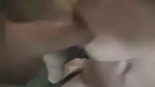 الأم مثير يريد الوجه