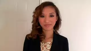 لطيف وقحة الآسيوية يظهر مهاراتها