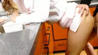 بوس يريد هيبيكي Ootsuki يمارس الجنس مع ديك له لرفع