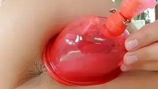 يستخدم Givemepink Zafira اللعب على شفاه كس xxl مثير لها