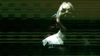Psycho رايلي ريد الانفجارات طبيبها الذي هو في قيود