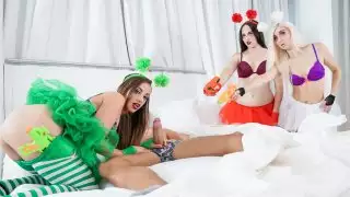 الفتيات مثير مع المواهب غير المعلنة