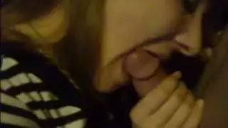 الفرخ شهواني الهواة يستمني بوسها والهزات صاحب الديك