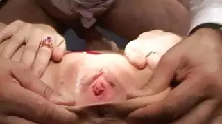 المعلم القديم هو حفر موقف فاتنة جميلة الكلب
