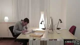 كوروكر أنيسة كايت هنا لتتبيل ليلتك