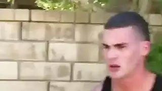 يقول كندرا لوست Dribble مزدوجة على ثديي