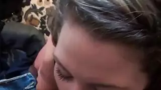 اثنين من المراهقين يذهب سيئة تماما