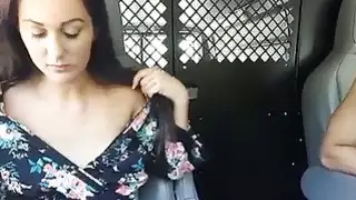 ركوب رينيه الروليت في sexyvan