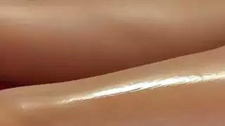 مدلكة عارية إعطاء تدليك لشقراء مثير
