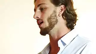 تدليك الجسم من الفرخ مفلس رايدر سكاي في الحمام
