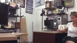 جميل هوتي كتكوت يحب الحصول على مارس الجنس