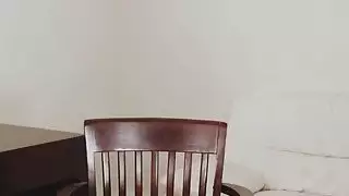 أسود schlong لتايلور قد مهبل ضيق في هزلي