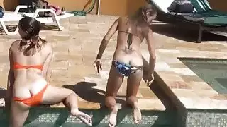 هواة كلية الطالبات يذهب البرية في حفلة تجمعهم