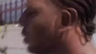 زوجة Leah Livingstone يحصل على خبطت بواسطة اثنان أسود قضيب