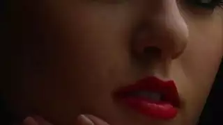 لا يصدق الروسية فاتنة مفلس تهتز