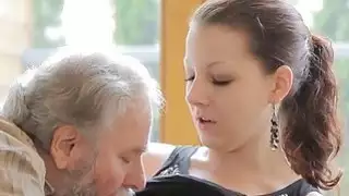 شاب كتي يحصل على لها كس جاهز إلى قديم الصعب شاق