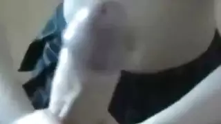 قرنية وقحة تمتص الديك بوف