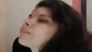 لاتينا يحصل على bukkake و يبتلع!