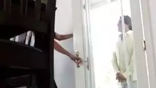 نائب الرئيس في الجار