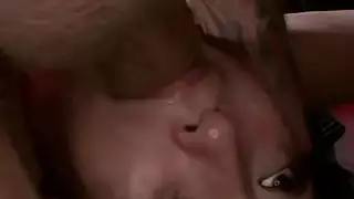 ميا لي خجول الحلق العميق