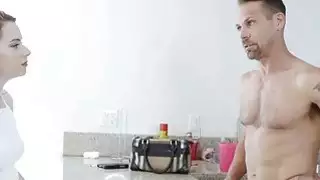 غني ترك Karlie Brooks ركوب له قضيبه في أعلى