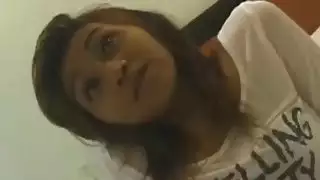 صديقة غريبة علاج الديك سميكة بيضاء مثل مصاصة لها اللعب رمح بحماس