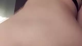 بوف اتينا الرائع على ركوب رمح حنين في أسلوب بوف