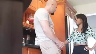 الزوجة bigtit صديق ضربات قضيبي
