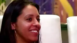 فقط زوجان عاديان يريدان التأرجح لأول مرة!