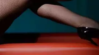 الاباحية الفاخرة استمناء في جوارب طويلة