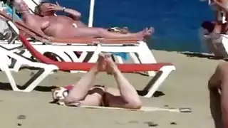 فيديو شاطئ المتلصص