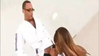 خشب الأبنوس الجمال يريد الديك كبير