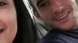فاتنة الساخنة يريد أن تمتص الديك