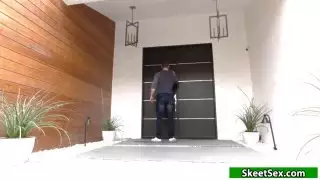 الآسيوية babe يحصل لها صغيرتي كس مارس الجنس
