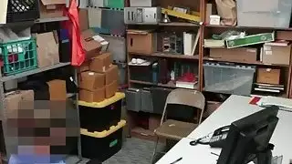 اشتعلت السقوط ومارس الجنس في القانون