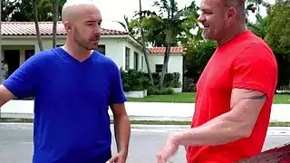 Josois كيلي و Raylin Ann المص اثنين من الديوك ناضجة