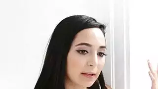 مالينا المريخ يريد أن يبقيه في fam ويصبح المفضل stepdads