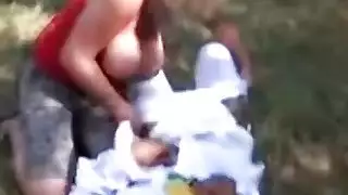 مفلس جبهة تحرير مورو الإسلامية يرضع الصبي في حفاضات ويستخدم حزام على
