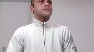 تمتلئ وكيل الإناث جبهة تحرير مورو الإسلامية يعرج الديك في الصب