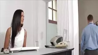 اليكسا توماس - سكرتير