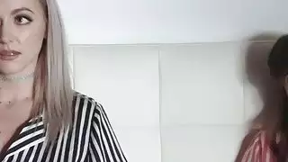الثمينة أليسون راي و ايريس روز الحصول على بوسها خبطت