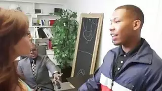 أحمر الشعر الغاضب جبهة مورو تمتص ديكس سوداء ويحصل على اختراق مزدوج