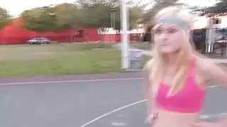 فرخ ساخنة جدا كلو فوستر تلقي jizz الطازجة